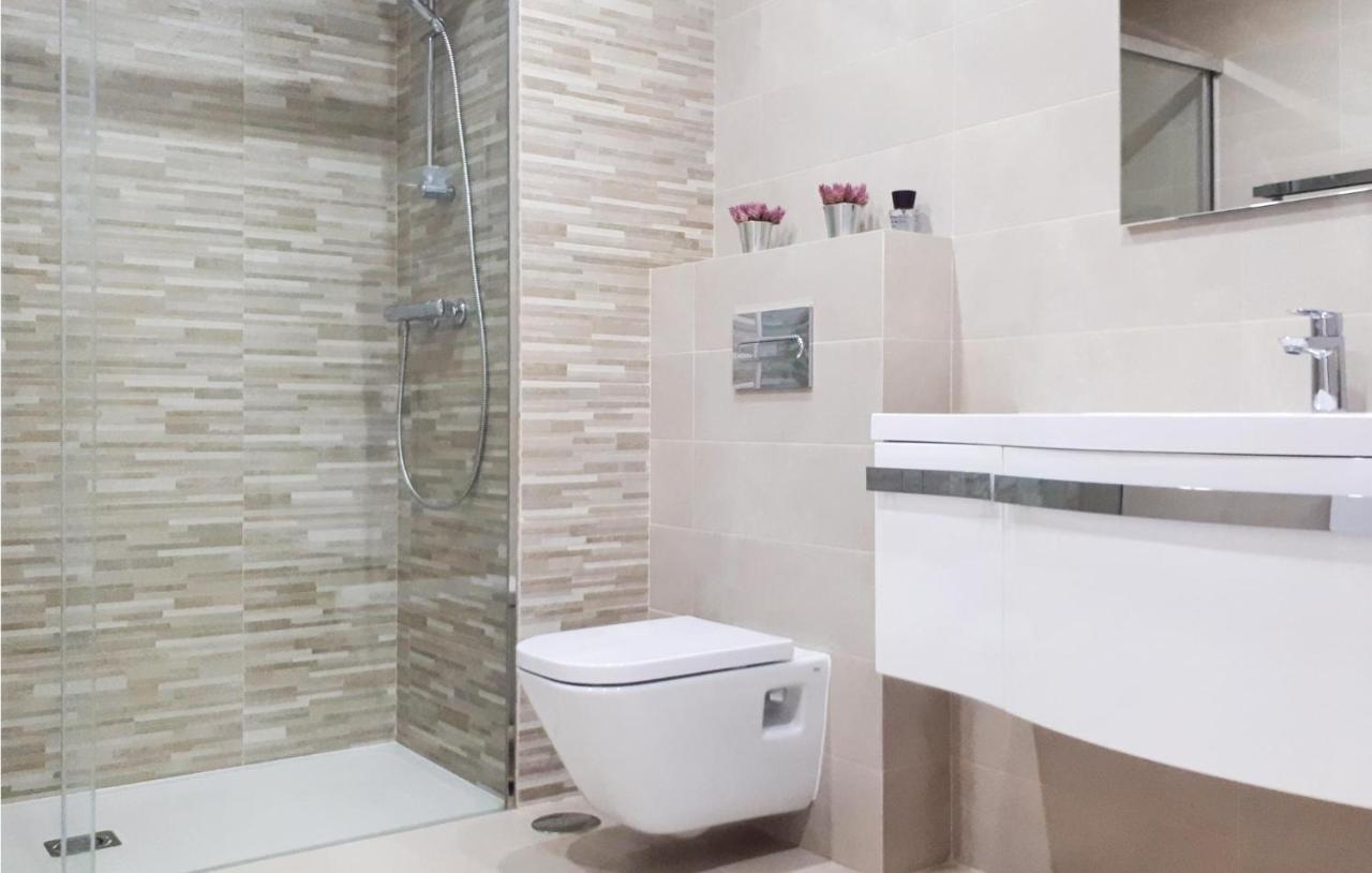 Amazing Home In Arroyomolinos With Wifi Extérieur photo